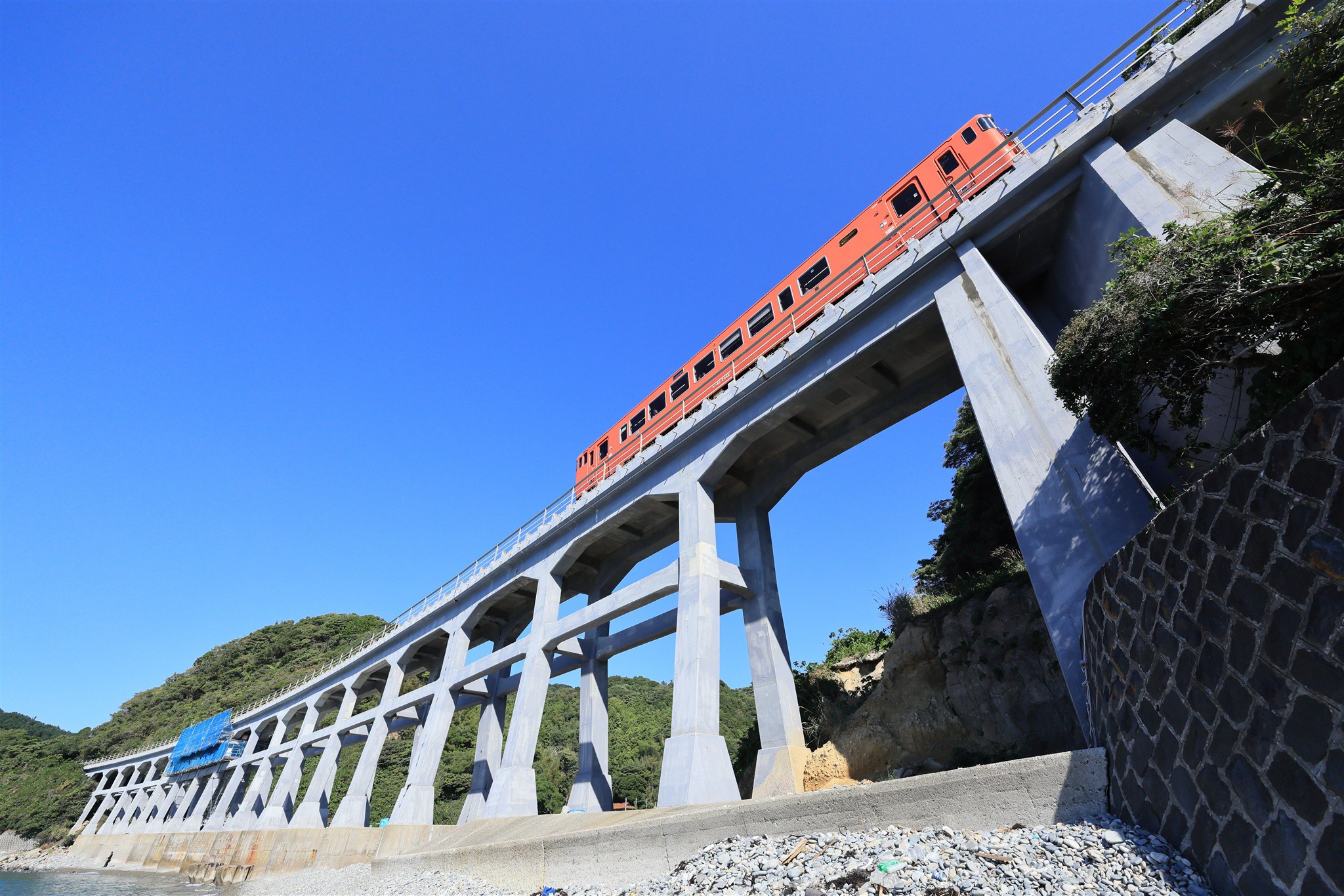 1569D, EOS R5 Mark II, RF14-35mm F4 L IS USM, 14mm, 1/1000, F8, ISO500